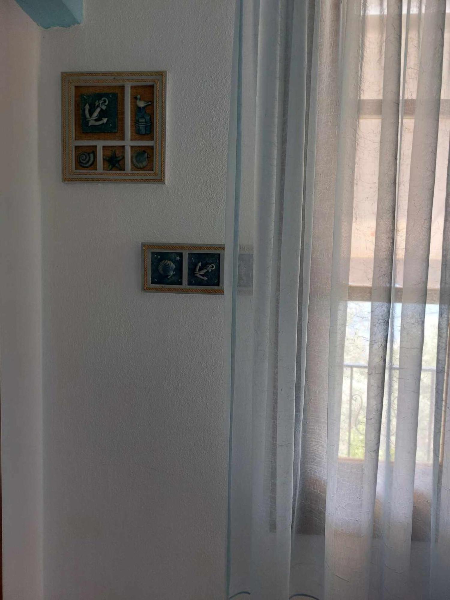 Violetta Studios & Apartments 米利纳 外观 照片